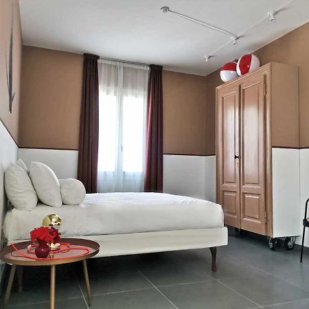 Casa Sebina - Your Design Home On The Lake - 3 Bathrooms 3 Bedrooms Desenzano del Garda Ngoại thất bức ảnh