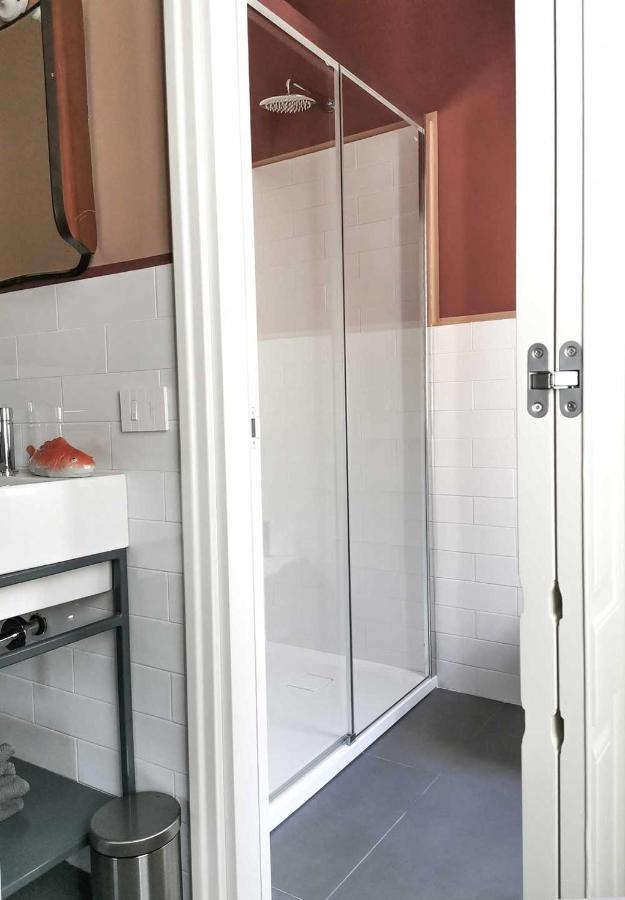 Casa Sebina - Your Design Home On The Lake - 3 Bathrooms 3 Bedrooms Desenzano del Garda Ngoại thất bức ảnh
